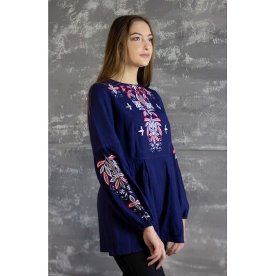 Embroidered tunic "Midnight Flowers"